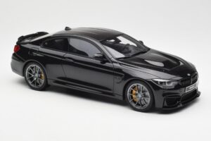 BMW M4 F82 CS Μαύρο GT Spirit 1:18 GT845 Ρητίνη - εικόνα 4 από 6