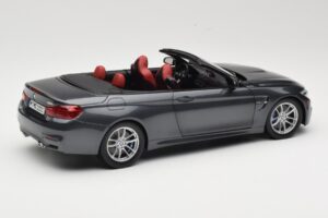 BMW M4 F83 Καμπριολέ Mineral Grey Paragon 1:18 80432339610 Μέταλλο - εικόνα 3 από 8