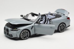 BMW M4 G83 Καμπριολέ Grey Metallic Minichamps 1:18 110021032 Μέταλλο - εικόνα 2 από 8