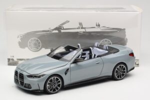 BMW M4 G83 Καμπριολέ Grey Metallic Minichamps 1:18 110021032 Μέταλλο - εικόνα 8 από 8