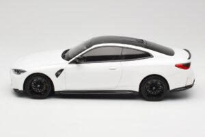 BMW M4 G82 Λευκό Minichamps 1:18 155020122 Μέταλλο - εικόνα 3 από 6