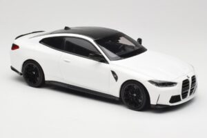 BMW M4 G82 Λευκό Minichamps 1:18 155020122 Μέταλλο - εικόνα 4 από 6