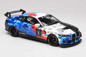 BMW M4 GT4 #1 Presentation 2024 Otto 1:18 OT1125 Ρητίνη - εικόνα 4 από 6