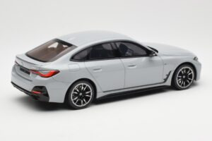 BMW M440i G26 Gran Coupe Brooklyn Γκρι Μεταλλικό Otto 1:18 OT454 Ρητίνη - εικόνα 2 από 6