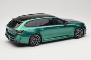 BMW M5 G99 Competition Touring Isle of Man Green GT Spirit 1:18 GT509 Ρητίνη - εικόνα 2 από 6
