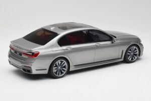 BMW M760i G12 V12 Final Edition Γκρι GT Spirit 1:18 GT478 Ρητίνη - εικόνα 2 από 6