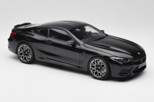 BMW M8 F92 Μαύρο Ζαφείρι Minichamps 1:18 110029021 Μέταλλο - εικόνα 6 από 8