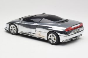 BMW Nazca M12 Chrome Silver Revell 1:18 08916 Μέταλλο - εικόνα 7 από 8