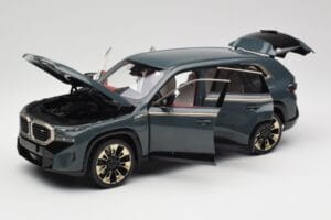 BMW XM G09 Isle of Man Green Minichamps 1:18 110023300 Μέταλλο - εικόνα 2 από 8