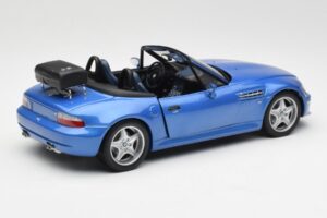 BMW Z3 M Roadster Με Σχάρα Αποσκευών Μπλε Μεταλλικό UT Models 1:18 20416 Μέταλλο - εικόνα 3 από 8