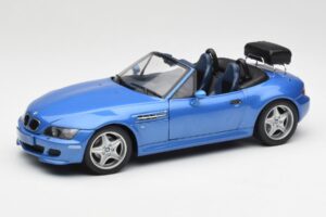 BMW Z3 M Roadster Με Σχάρα Αποσκευών Μπλε Μεταλλικό UT Models 1:18 20416 Μέταλλο