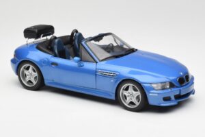 BMW Z3 M Roadster Με Σχάρα Αποσκευών Μπλε Μεταλλικό UT Models 1:18 20416 Μέταλλο - εικόνα 6 από 8