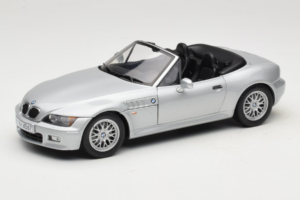 BMW Z3 Roadster 1.8 Ασημί Έκδοση Αντιπροσώπου UT Models 1:18 80439411712 Μέταλλο