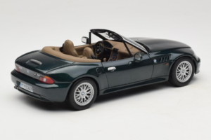 BMW Z3 Roadster 2.8 Σκούρο Πράσινο Έκδοση Αντιπροσώπου UT Models 1:18 80439411713 Μέταλλο - εικόνα 3 από 8