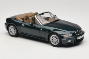 BMW Z3 Roadster 2.8 Σκούρο Πράσινο Έκδοση Αντιπροσώπου UT Models 1:18 80439411713 Μέταλλο - εικόνα 6 από 8