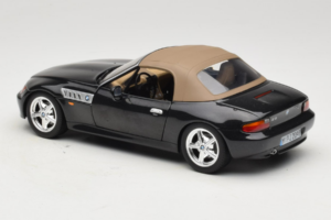 BMW Z3 Roadster Πράσινο Έκδοση Αντιπροσώπου UT Models 1:18 80439411711 Μέταλλο - εικόνα 7 από 8