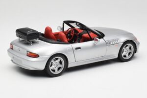 BMW Z3 Roadster Με Σχάρα Αποσκευών Ασημί UT Models 1:18 20407 Μέταλλο - εικόνα 3 από 8
