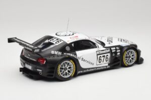 BMW Z4 #676 H. Stuck / J. Hennerici / D. Hurtgen Team Schubert Nürburgring 24 Hours 2006 AUTOart 1:18 80649 Μέταλλο - εικόνα 2 από 6