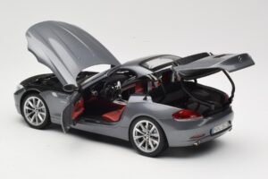 BMW Z4 E89 sDrive 35i Space Grey Metallic Kyosho 1:18 80432147085 Μέταλλο - εικόνα 5 από 8