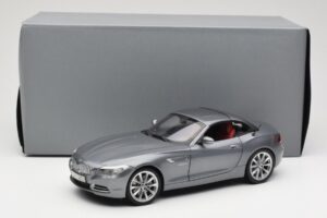 BMW Z4 E89 sDrive 35i Space Grey Metallic Kyosho 1:18 80432147085 Μέταλλο - εικόνα 8 από 8