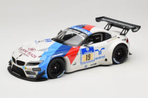 BMW Z4 GT3 #19 Team Schubert J. Muller / D. Muller ADAC 24 Hours Nurburgring 2013 Minichamps 1:18 151132319 Μέταλλο