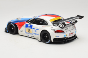 BMW Z4 GT3 #19 Team Schubert J. Muller / D. Muller ADAC 24 Hours Nurburgring 2013 Minichamps 1:18 151132319 Μέταλλο - εικόνα 5 από 6