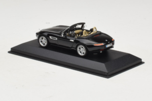 BMW Z8 Καμπριολέ Μαύρο Minichamps 1:43 80420026607-R1 Μέταλλο - εικόνα 3 από 4