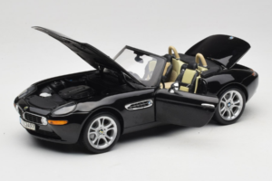 BMW Z8 Μαύρο Kyosho 1:18 80439411729 Μέταλλο - εικόνα 2 από 9