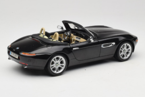 BMW Z8 Μαύρο Kyosho 1:18 80439411729 Μέταλλο - εικόνα 3 από 9