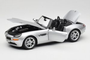 BMW Z8 E52 Καμπριολέ Ασημί Kyosho 1:18 80432411551 Μέταλλο - εικόνα 2 από 8