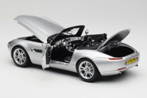 BMW Z8 E52 Καμπριολέ Ασημί Kyosho 1:18 80432411551 Μέταλλο - εικόνα 7 από 8