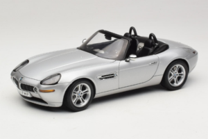 BMW Z8 Ασημί 007 The World Is Not Enough AUTOart 1:18 70511 Μέταλλο