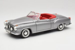 Borgward Isabella Καμπριολέ Ασημί Revell 1:18 8411 Μέταλλο