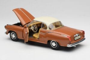 Borgward Isabella Coupe Μπρονζέ Λευκό Revell 1:18 08982 Μέταλλο - εικόνα 8 από 8