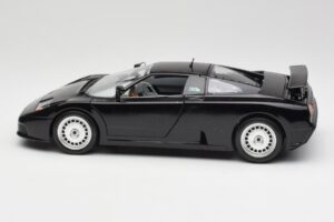 Bugatti EB110 Μαύρο Bburago 1:18 3055 Μέταλλο - εικόνα 4 από 8