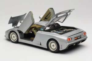 Bugatti EB110 Ασημί Bburago 1:18 3035-S Μέταλλο - εικόνα 5 από 8