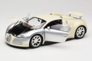Bugatti Veyron Edition Centenaire Chrome Beige Minichamps 1:18 100110854 Μέταλλο - εικόνα 2 από 8