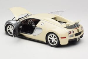 Bugatti Veyron Edition Centenaire Chrome Beige Minichamps 1:18 100110854 Μέταλλο - εικόνα 5 από 8