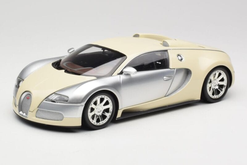 Bugatti Veyron Edition Centenaire Chrome Beige Minichamps 1:18 100110854 Μέταλλο