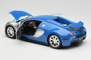 Bugatti Veyron Edition Centenaire Chrome Blue Minichamps 1:18 100110850 Μέταλλο - εικόνα 5 από 8