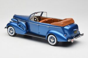 Buick Roadmaster 80-C Four Door Phaeton Blue Metallic BoS Models 1:18 BOS372 Ρητίνη - εικόνα 5 από 6