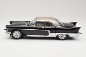 Cadillac Brougham Μαύρο Sun Star 1:18 4001 Μέταλλο - εικόνα 4 από 8