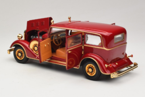 Cadillac Deluxe Tudor Επίσημη Λιμουζίνα Puyi Τελευταίος Αυτοκράτορας της Κίνας Sun Star 1:18 4100 Μέταλλο - εικόνα 5 από 9