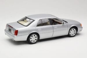 Cadillac DeVille DTS Maisto 1:18 56061 Μέταλλο - εικόνα 3 από 8