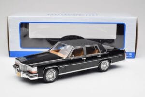 Cadillac Fleetwood Brougham Μαύρο MCG 1:18 MCG18250 Μέταλλο - εικόνα 6 από 6