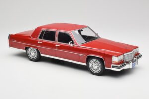 Cadillac Fleetwood Brougham Σκούρο Κόκκινο Μεταλλικό MCG 1:18 MCG18251 Μέταλλο - εικόνα 3 από 6