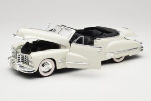Cadillac Series 62 Καμπριολέ Λευκό Anson 1:18 30335 Μέταλλο - εικόνα 2 από 8