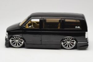 Chevrolet Astro Van Tuned Μαύρο Jada 1:18 63122 Μέταλλο - εικόνα 4 από 8