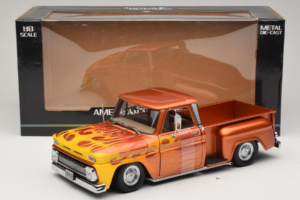 Chevrolet C-10 Stepside Pickup Lowrider Πορτοκαλί με Φλόγα Sun Star 1:18 1392 Μέταλλο - εικόνα 6 από 6