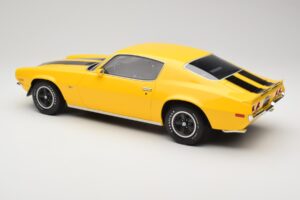 Chevrolet Camaro Z28 RS Daytona Yellow Otto 1:12 G085 Ρητίνη - εικόνα 5 από 6
